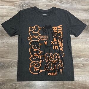 5/$25- Fortnite Boys Large (10-12) Graphic T-Shirt NWOT Victory Royale Tee